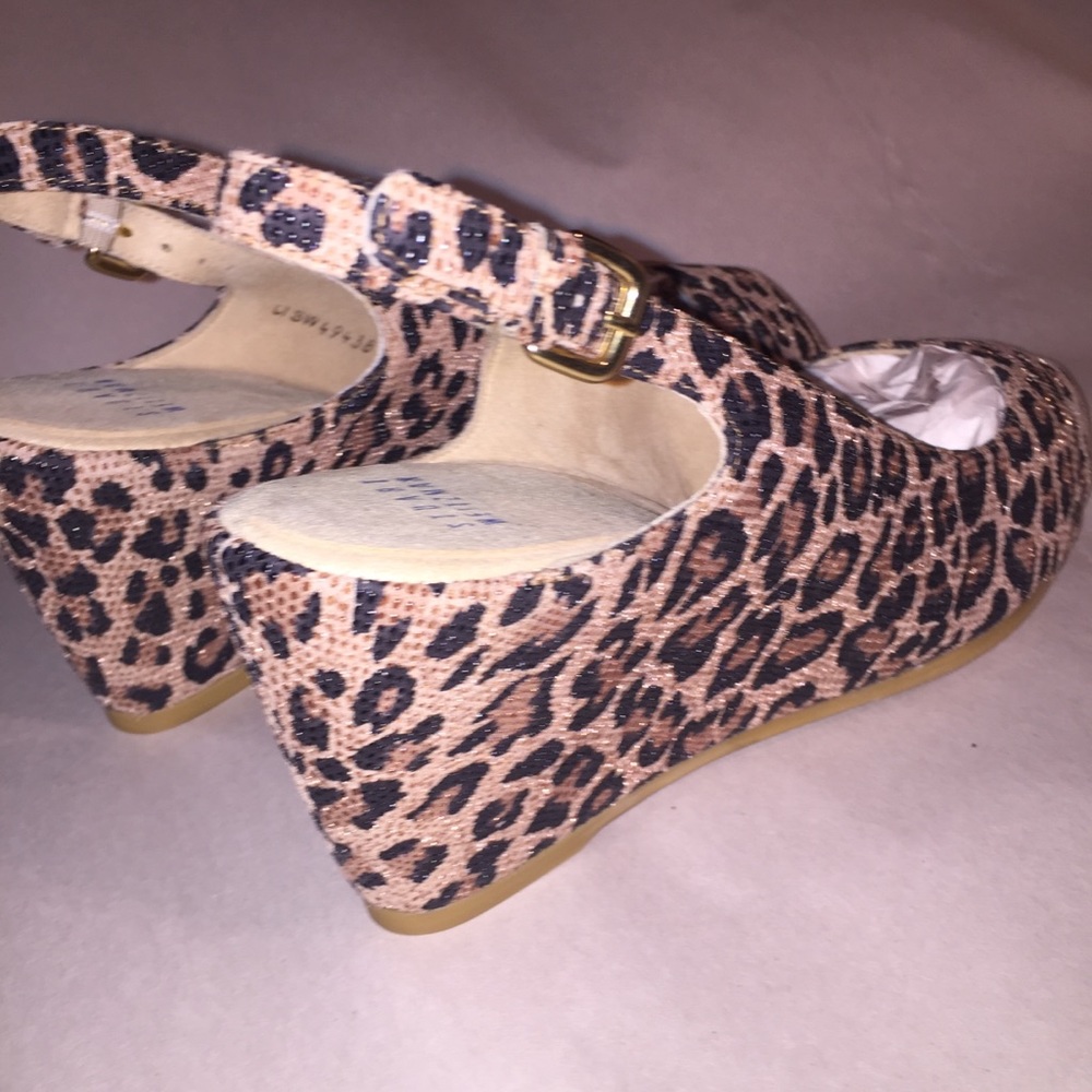 Nwob Size 10 Authentic Stuart Weitzman Wedge Heels - image 8
